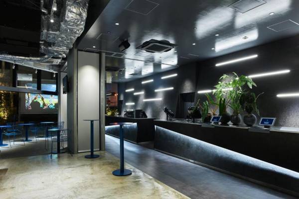 sequence SUIDOBASHI/ TOKYO