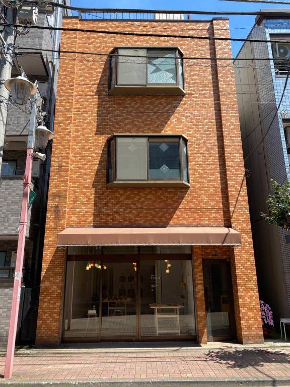 Gallery House