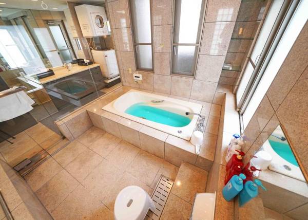 龍馬ザタワー RYUMA The TOWER 一棟貸切の宿