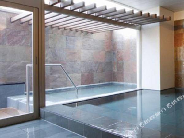 Hotel Crest Ibaraki