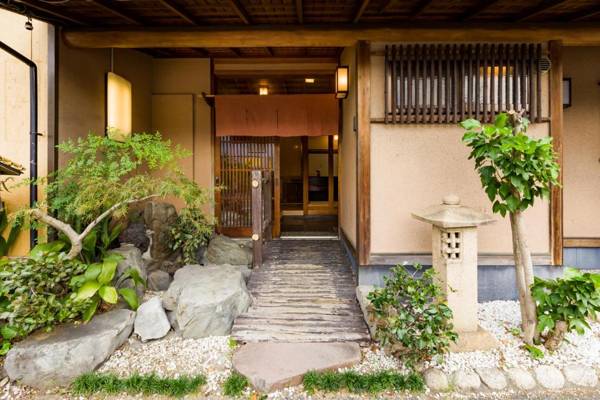 Tessen Guesthouse