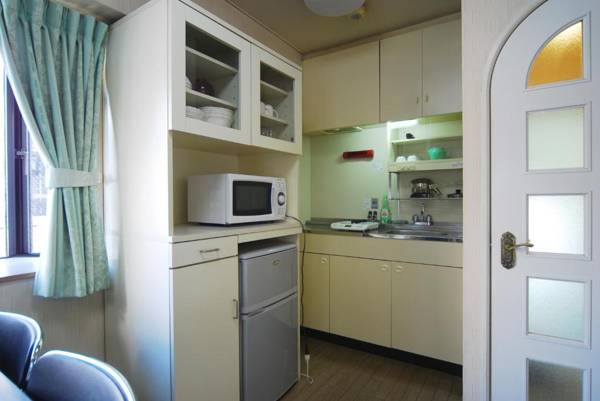 Weekly Green In Namba