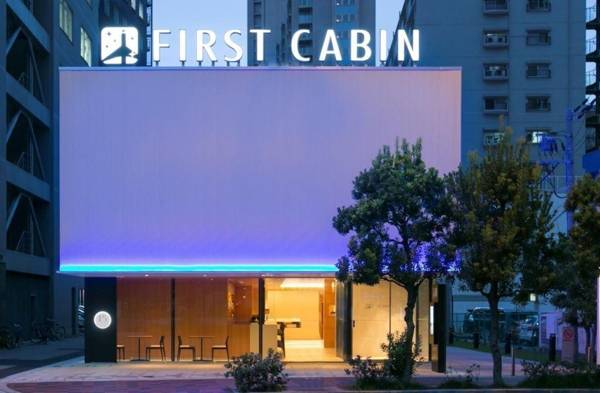 FIRST CABIN NISHI UMEDA