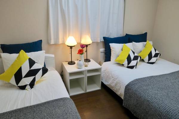 OSAKA TSURUHASHI PRIVATE HOUSE