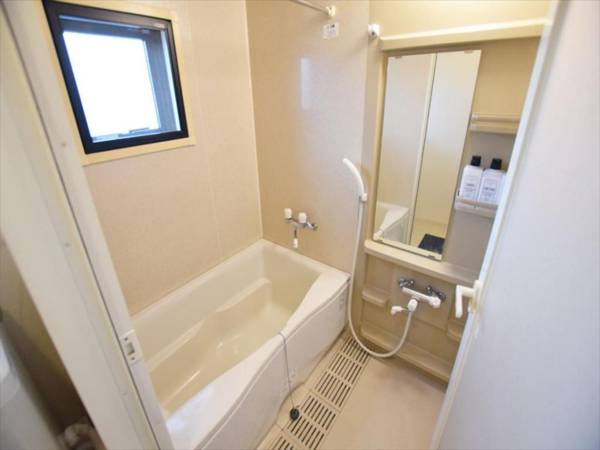 Bloom903 in Shinsaibashi east