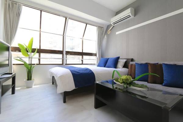 EG41 Elizabeth Garden