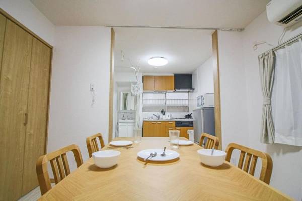 Osaka Box House