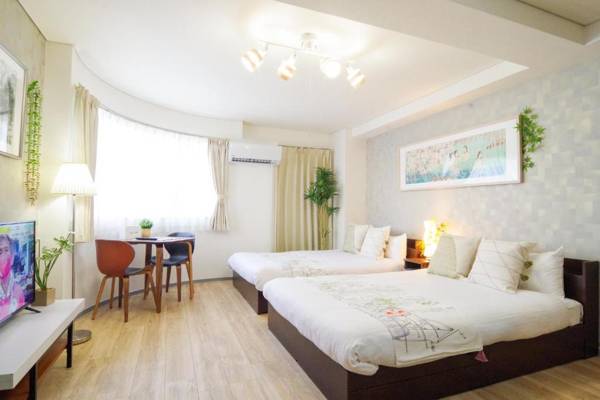 402 Dotonbori East Art Hotel