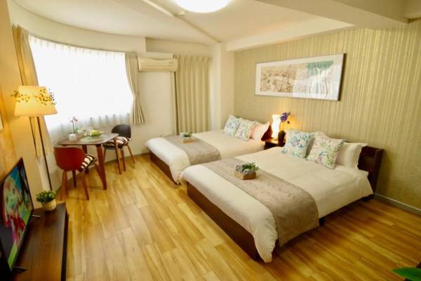 602 Dotonbori East Art Hotel