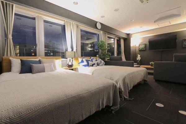 NM71 Liz Osaka Castle