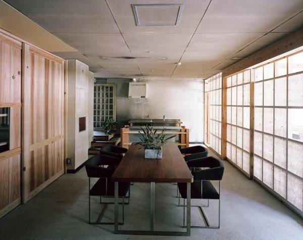 HOTEL SUNSHINE/三舎院