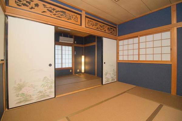 YG Tengachaya Higashi