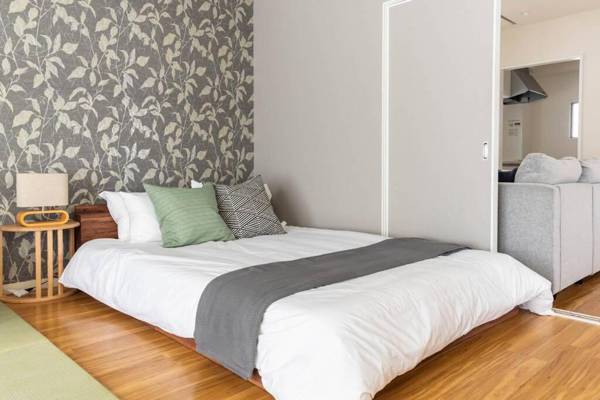 Mido Elphan Building 8