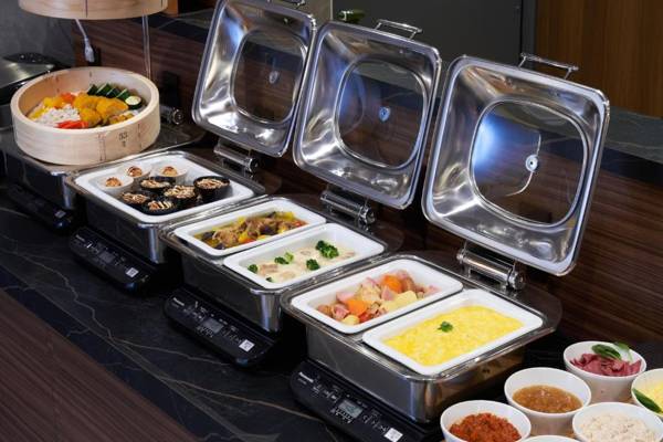 Travelodge Honmachi Osaka