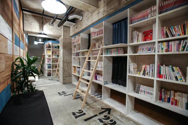 bnbplus Niigata Book Inn