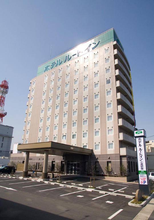 Hotel Route-Inn Nanao Ekihigashi