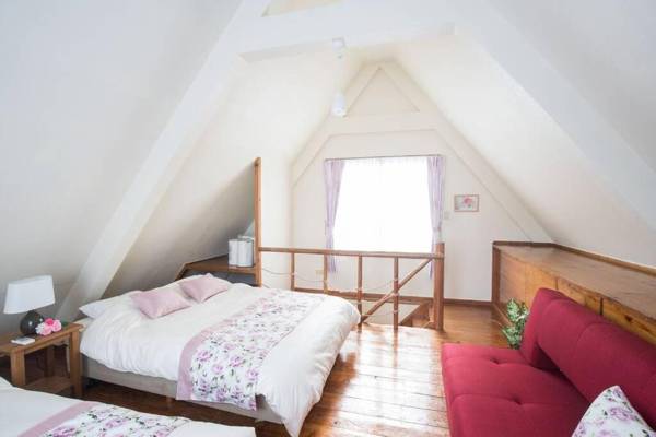 lilac house B32