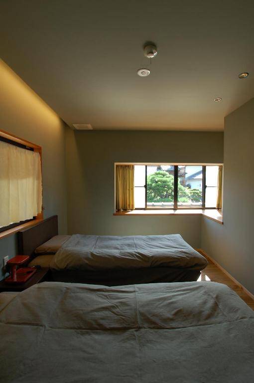 三上勘兵衛本店 Mikami Kanbe Honten