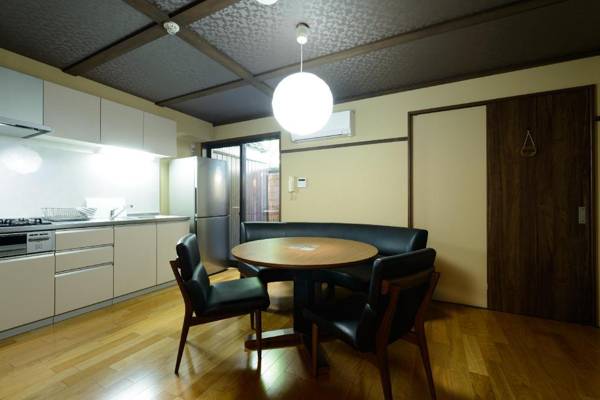 Shiki Homes  AKI 秋