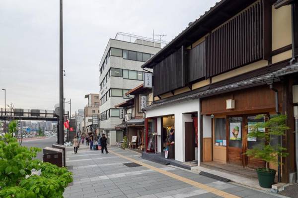 Hinaya Gojo Machiya House