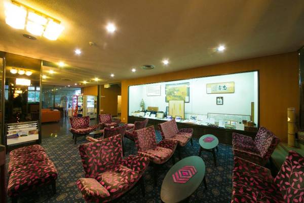 Hitoyoshi Onsen Nabeya Honkan