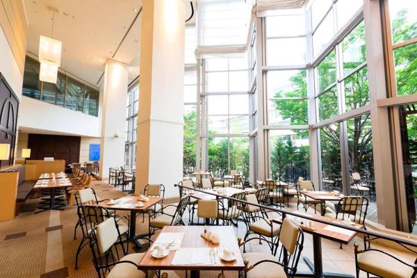 Kobe Bay Sheraton Hotel & Towers