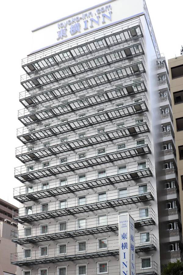 Toyoko Inn Kobe Sannomiya-eki Shiyakusho Mae