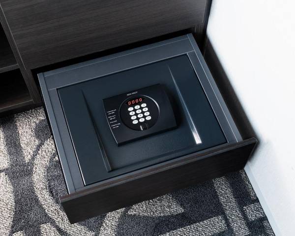 remm Plus Kobe Sannomiya