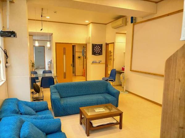 Cheers チアーズ 離島ターミナル歩4分 プロジェクター有 WiFi無料 ダーツ有 無料P2台分付