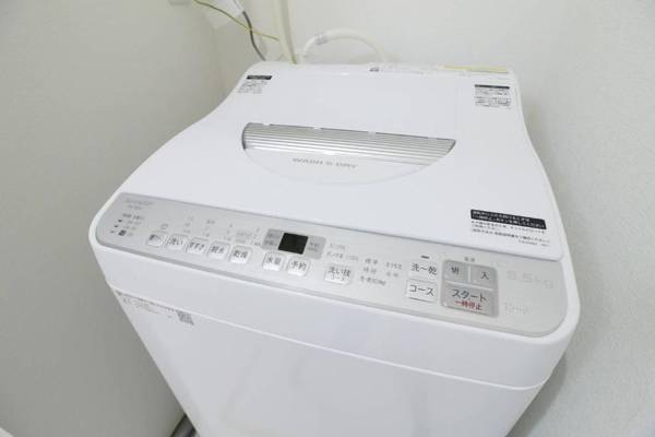 2mins walk Baseball 5mins walk Hiroshima Sta