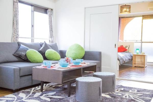 Modern Apartment near Hiroshima Station for 5 ppl
