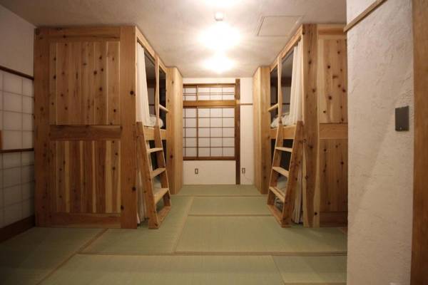 SMALL TOWN HOSTEL Hakodate