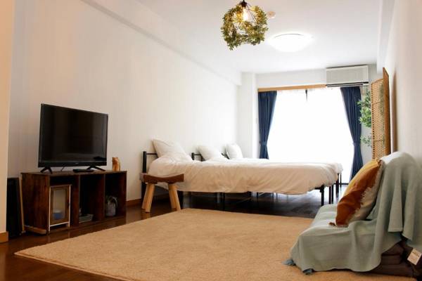 Tipy records room