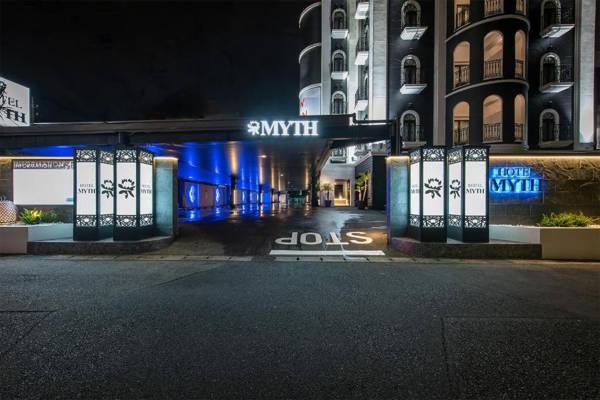 Hotel MYTH