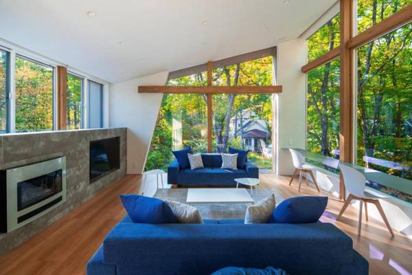 Sanzan Chalet by Hakuba White Fox Company