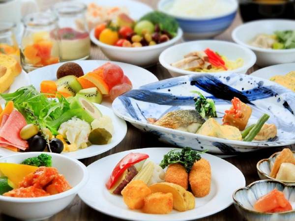 Quintessa Hotel Fukuoka Tenjin Comic & Books