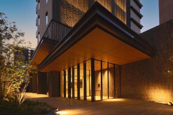 CROSS Life Hakata Tenjin