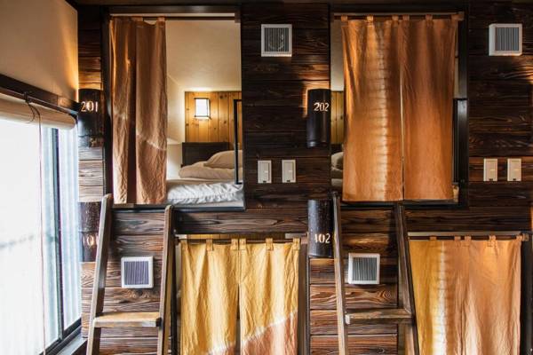 Hostel Knot