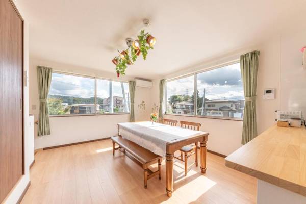 Private House Clover