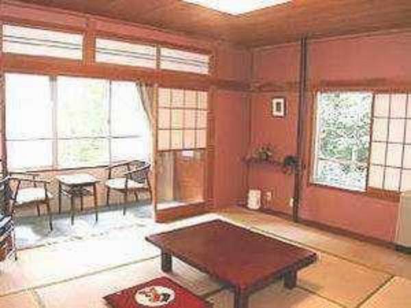 Oshino Kogen Hotel