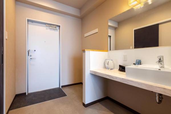 Mr.KINJO in GRAND BLUE CHATAN