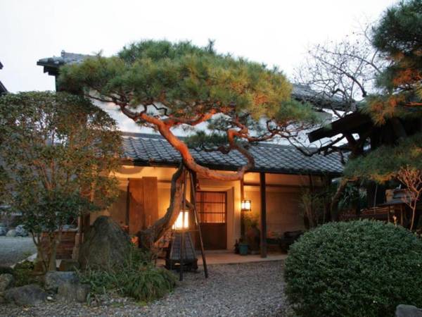 Miyamotoke Ryokan