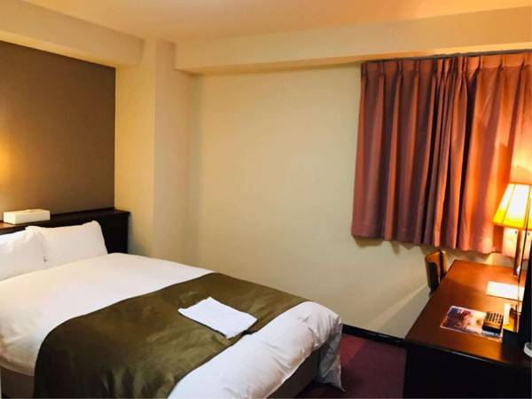 Takatsuki W&M Hotel