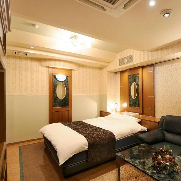 Koyasan Hotel Chapel Christmas Adult Only