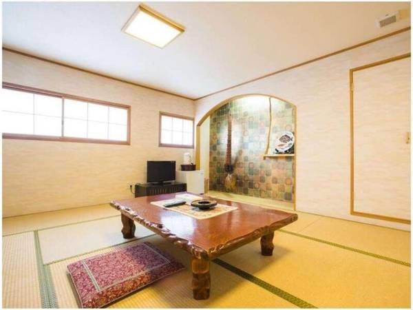 Hotel Takaraya