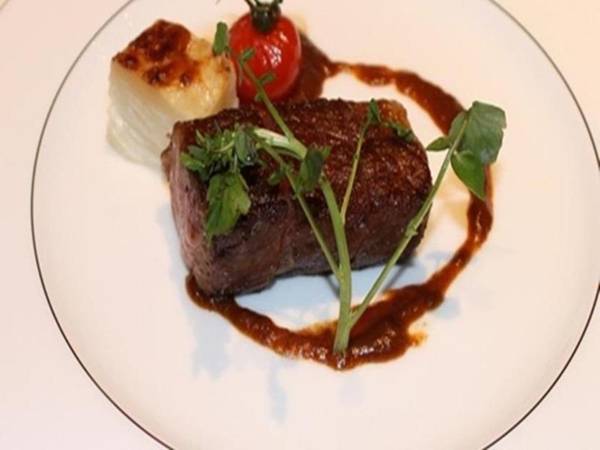 Four Seasons Yuzawa Quattro Hotel