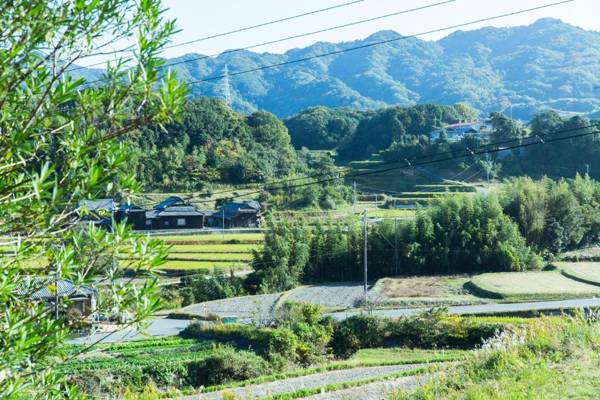 島のごちそう。古民家カフェと宿 淡