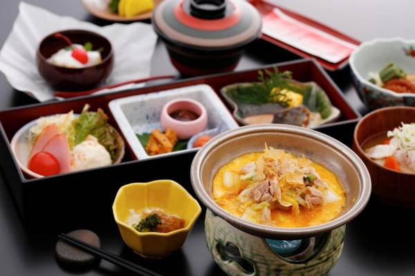 Okada Ryokan Warakutei