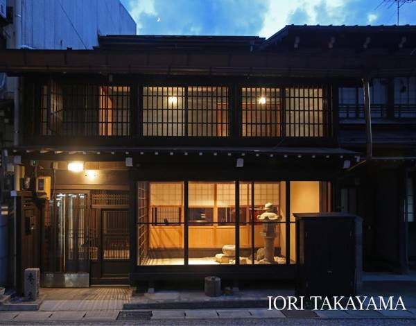 Iori Stay