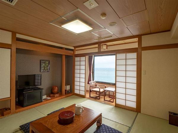 THE HOTEL YAKUSHIMA ocean & forest